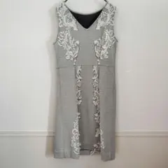 3*3様 グレー ノースリーブ ひざ丈 ワンピース レース装飾 春 秋 きれいめ