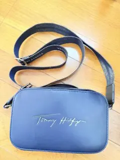 トミーフィルガー ショルダーバッグ