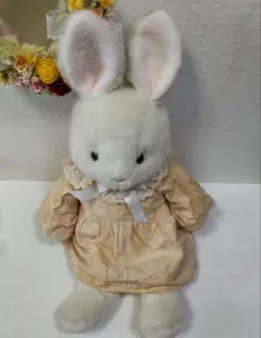 【当時物】ファースト社製　ドレス うさぎ　ぬいぐるみ ファースト社 うさぎ ぬいぐるみ - メルカリ