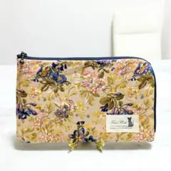 L字型ファスナーポーチ　ハンドメイド　母子手帳　お薬手帳　ベージュお花柄