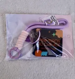 BTS グク テテ ジミン ジン ユンギ ホビ RM プレートキーホルダー