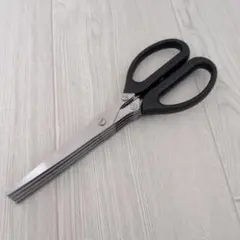 Item thumbnail for item 95a76bb9-7ee0-4ce0-b7cb-a38c89b5bba1