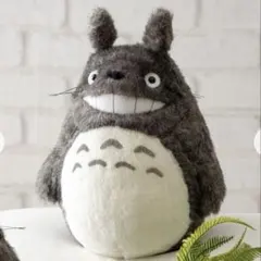 となりのトトロ 大トトロ 笑い Mのサムネイル