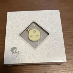 【新品未開封】sky 座長のケープ ピンバッジ ピンバッジ 座長のケープ – thatskyshop JP