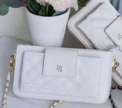 2025年最新】riu phone bagの人気アイテム - メルカリ