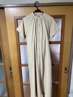 GU ベージュ シャツワンピース 半袖
