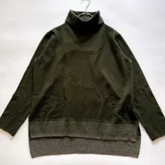 イタリア製✨ファビアナフィリッピ カシミヤシルク混 タートルネックニット Lのサムネイル