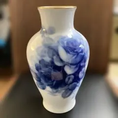 大倉桃陶園　Blue Rose 花瓶のサムネイル