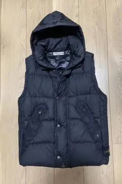 希少！美品STONE  ストーンアイランド ダウンベスト Sサイズ STONE ISLAND ストーンアイランド バッジワッペン付き ダウンベスト