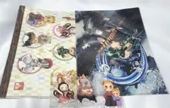 鬼滅の刃　無限列車編　劇場　クリアファイル　チャーム