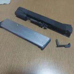 MEU ガスガン　東京マルイ　スライド　ロングマガジン