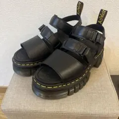 極美品✨】ドクターマーチン GIAVANNA ジャバンナ 厚底サンダル 25