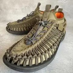 新品】KEEN キーン ユニークUNEEK カーキ 茶26.5センチ - メルカリ