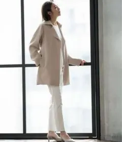 美品!［大きいサイズ］自由区 パンツスーツ上下 44 美品!［大きいサイズ］自由区 パンツスーツ上下 44 リュクスな