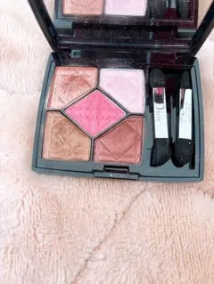 Dior アイシャドウパレット　サンククルール　867