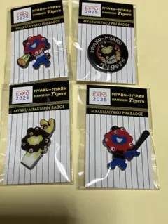 サンリオミャクミャクカラーピンバッジ 7種コンプリート 新品未使用
