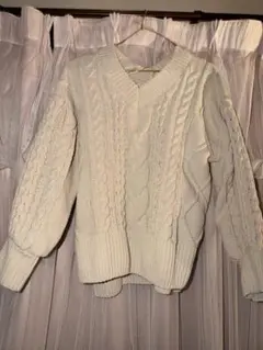 AZUL by moussy アイボリー ケーブルニット