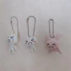 どこでもいっしょ こねこもいっしょ ぬいぐるみストラップ 大喜び