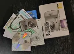 【ジャンク】Nikon COOLPIX L6 デジタルカメラ 箱、説明書付きのサムネイル