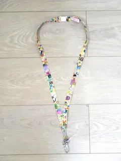 【未使用品】カラフル　かわいい　キャラクター　ネックストラップ