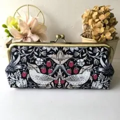 Item thumbnail for item 5aca07e5-fdca-4acc-95f8-65865d30c5f8