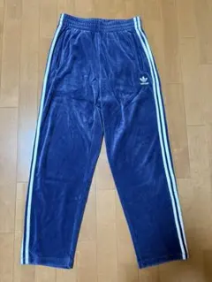 adidas ベロア トラックパンツのサムネイル