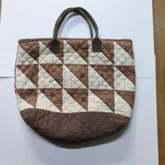 キルティングトートバッグ ブラウン ホワイト