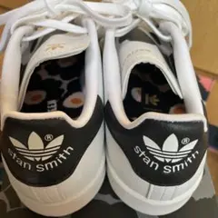 adidasマリメッコ コラボ Stan Smith ホワイト/ブラック