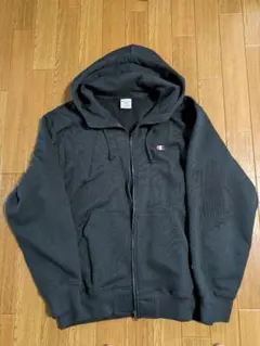 Champion ブラック ジップアップパーカー