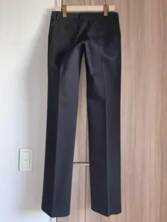 黒のスラックス 新品タグ付き