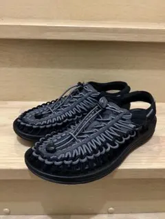 KEEN ユニーク MAGNET/STEEL GREY 26.5