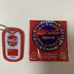✴︎非売品　限定品 2002年サッカーワールドカップ コカコーラ限定バッジ　85個 バッジ 2002 FIFAワールドカップ コカ・コーラ 記念品 - メルカリ