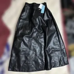 ‼️ (〜9/30まで) SALE‼️未使用 ブラックロングスカート Mサイズ
