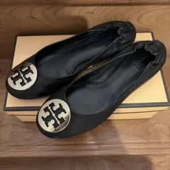 美品】トリーバーチ フラットシューズ レザー ブラック 金ロゴ 7.5M
