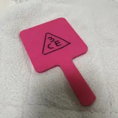 Item thumbnail for item 92804979-f311-4117-82ed-fb3fac88608c