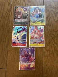 ワンピース トレーディングカード　バーソロミュくま　ボア　ハンコック　まとめ売り