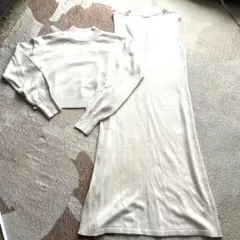 ベージュ Vネック ノースリーブ ロングニットワンピース