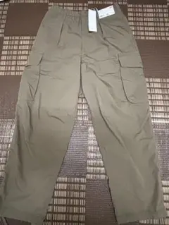 ユニクロU メンズ　ワイドフィットパラシュートカーゴパンツ　Sサイズ