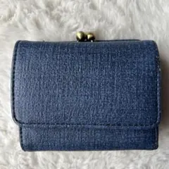 Item thumbnail for item e70fdad6-e57b-4da5-8a93-3cc283633839