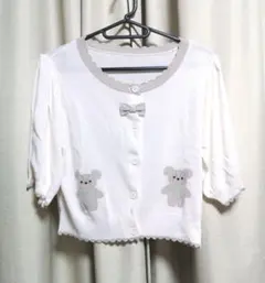 axes femme kawaii クマ柄半袖ニットカーデ