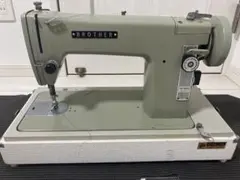 【決まりました】【レトロ】Brother 職業用ミシン TA2-B623 No.602 Brother TA2-B623 ブラザー製 職業用足踏みミシンアンティーク