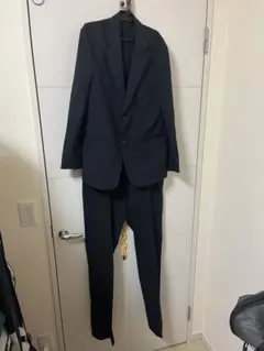 ユニクロ　感動ジャケット パンツ