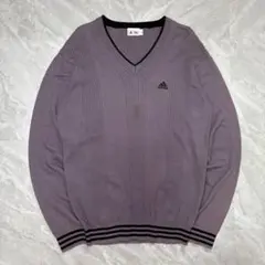 【adidas】アディダス Vネックニット セーター　刺繍ロゴ　レトロ　スポーツ