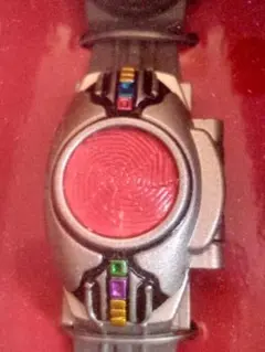 仮面ライダークウガ　変身ベルト　メタルウォッチ 4色セット　超クウガ展