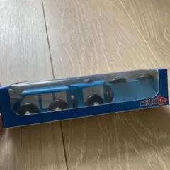 Item thumbnail for item 7f1c8c3d-719b-4ed3-a504-7afacf1e6efc