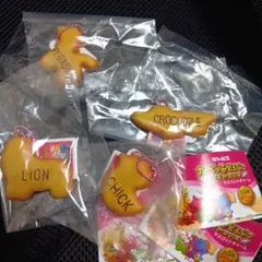 新品★たべっ子どうぶつ THE MOVIE マスコットチャーム 4種セット