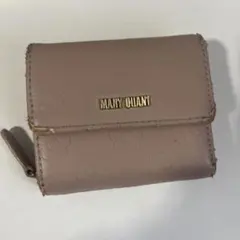 ト*イ様 MARY QUANT 三つ折り財布 ベージュミニ すぐ届く☆MARY QUANT ミニ財布 三つ折り ギフトにもおすすめ