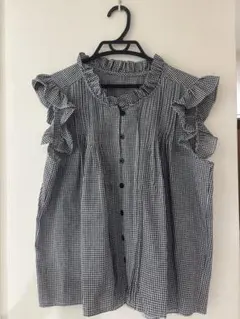 ギンガムチェック フリルノースリーブシャツ