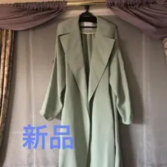 お値下げ❣️新品タグ付き　ビックカラーガウンコートのサムネイル