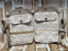 ダマスク柄 スマホショルダーバッグ（コインスルー財布付き）